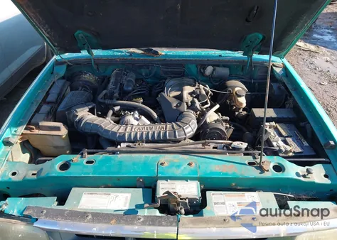 1994 Ford Ranger Super Cab из США, поврежденный, VIN 1FTCR14X0RPB28694